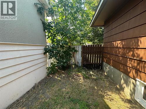 2038 Richter Street, Kelowna, BC - Outdoor