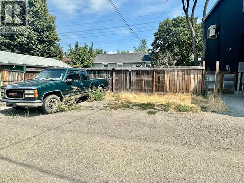 2038 Richter Street, Kelowna, BC - Outdoor