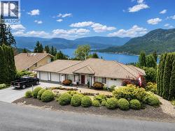 2595 Golf Course Drive Blind Bay, BC V0E 1H2