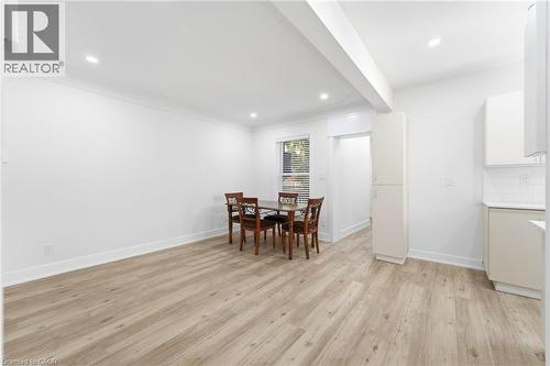 968 Main Street E, Hamilton, ON - Indoor Photo Showing Dining Room