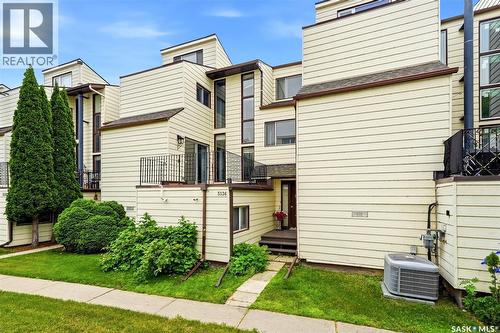 5136 10Th Avenue, Regina, SK - Outdoor