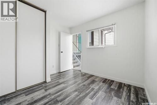 5136 10Th Avenue, Regina, SK - Indoor Photo Showing Other Room