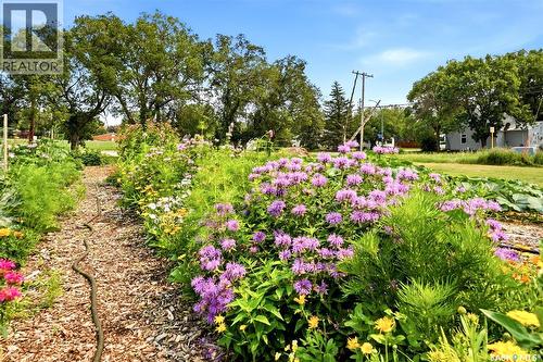 5136 10Th Avenue, Regina, SK - Outdoor