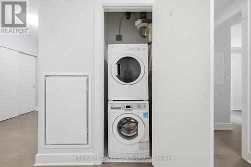106 - 255 Bay Street, Ottawa, ON - Indoor Photo Showing Laundry Room