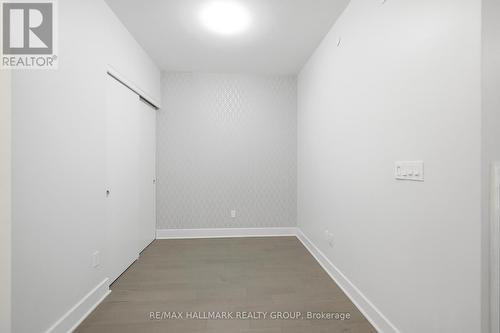 106 - 255 Bay Street, Ottawa, ON - Indoor Photo Showing Other Room