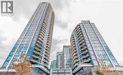 35 WATERGARDEN Drive Mississauga, ON L5R 0G8