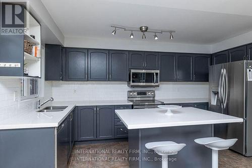 1855 Appleby Line, Burlington, ON - Indoor Photo Showing Kitchen With Stainless Steel Kitchen With Double Sink With Upgraded Kitchen
