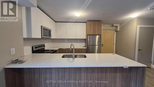 202 - 293 VIEWMOUNT AVENUE , Toronto, Ontario M6B 3H8 4