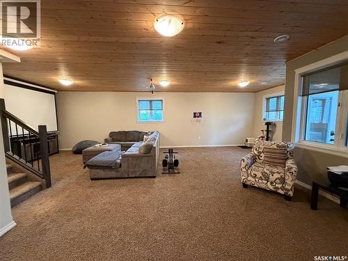 504 Wright Road, Moosomin, SK - Indoor