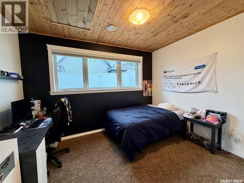 504 Wright Road, Moosomin, SK - Indoor Photo Showing Bedroom