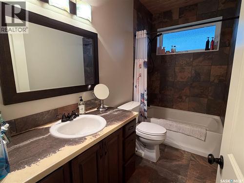 504 Wright Road, Moosomin, SK - Indoor Photo Showing Bathroom