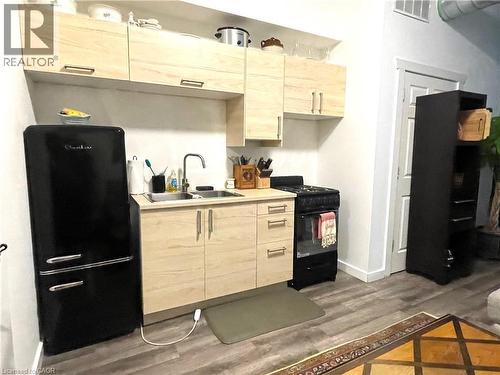 91 James Street N, Hamilton, ON - Indoor Photo Showing Other Room