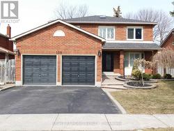 128 WILLIAM STEPHENSON DRIVE Whitby, ON L1N 8V1