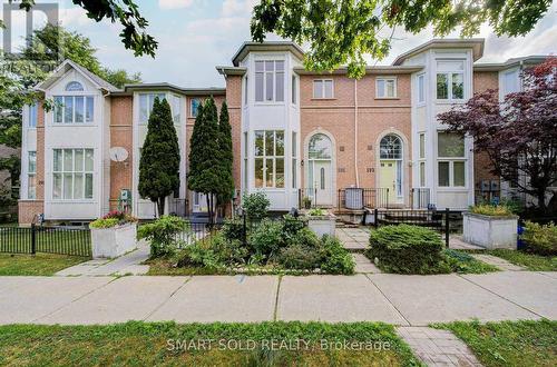 195 SHIRLEY DRIVE  Richmond Hill, ON L4S 1T3