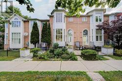 195 SHIRLEY DRIVE  Richmond Hill, ON L4S 1T3