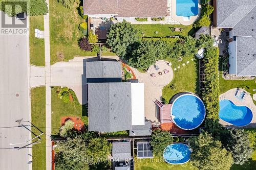 4 ROSEFIELD DRIVE  Halton Hills, ON L7G 4R1