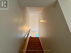 Stairs to 3+1 bedrooms - 