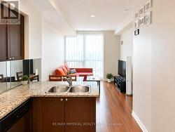 3304 - 761 BAY STREET Toronto, ON M5G 2R2