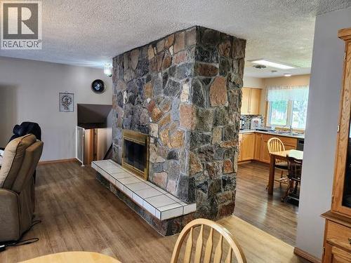 242 Dawson Drive, Faro, YT - Indoor With Fireplace