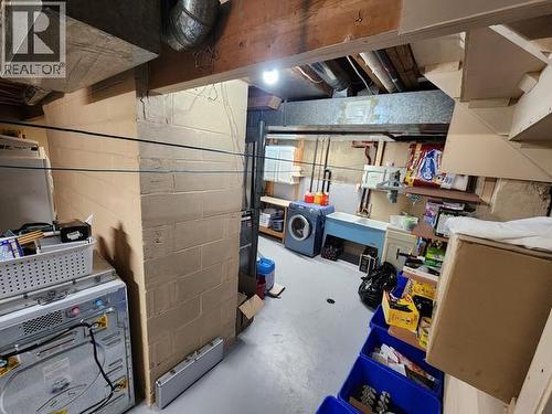 242 Dawson Drive, Faro, YT - Indoor