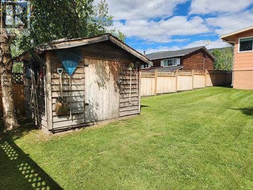242 Dawson Drive, Faro, YT - Outdoor