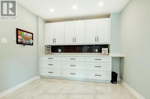 79 Newbridge Crescent, Brampton (Westgate), ON - Indoor