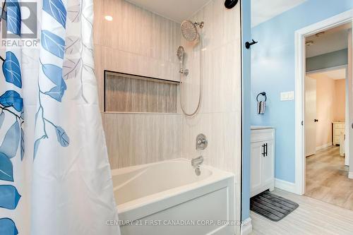 79 Newbridge Crescent, Brampton (Westgate), ON - Indoor Photo Showing Bathroom