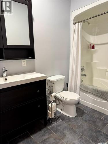 123 Chitek Drive, Chitek Lake, SK - Indoor Photo Showing Bathroom