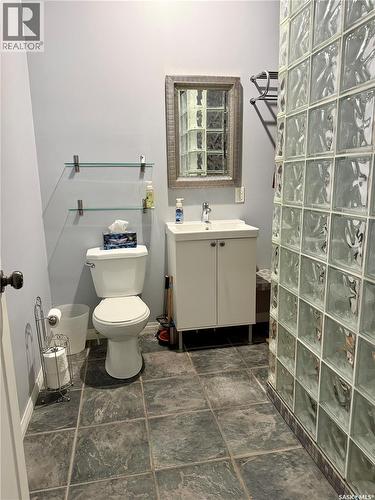123 Chitek Drive, Chitek Lake, SK - Indoor Photo Showing Bathroom