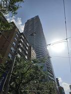 4709 - 100 DALHOUSIE STREET Toronto, ON M5B 2P7