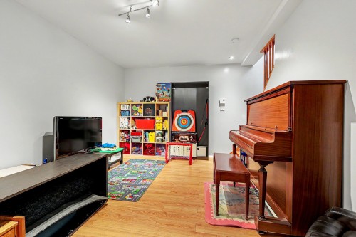 Salle familiale - 373Z Rue Upper Edison, Saint-Lambert, QC - Indoor