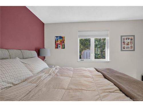 188 Gould, Dieppe, NB 