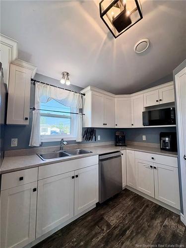 2 Scotch Pine St, Moncton, NB 