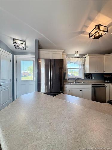 2 Scotch Pine St, Moncton, NB 