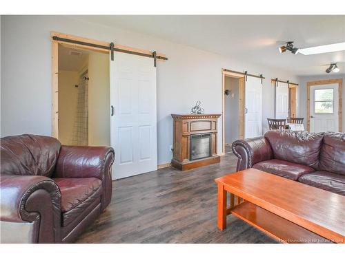 1990 Chatillon St, Maisonnette, NB 