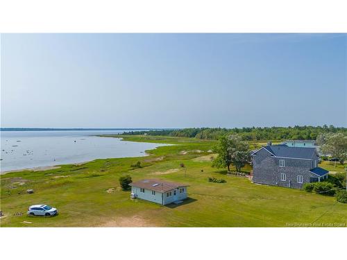1990 Chatillon St, Maisonnette, NB 