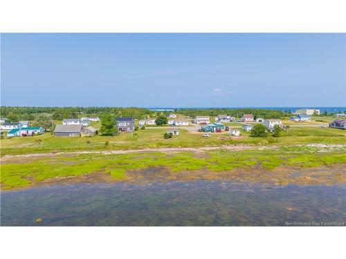 1990 Chatillon St, Maisonnette, NB 