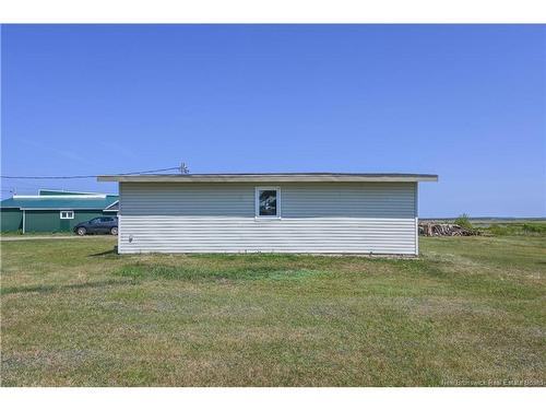1990 Chatillon St, Maisonnette, NB 