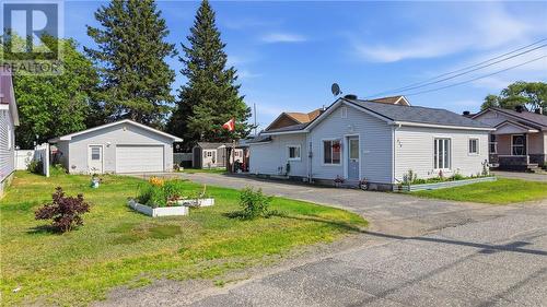 526 WOOD Street  Espanola, ON P5E 1M4
