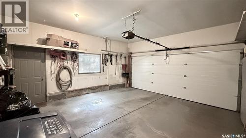 114 619 Heritage Lane, Saskatoon, SK - Indoor Photo Showing Garage