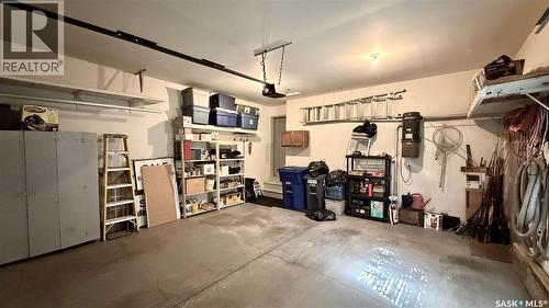 114 619 Heritage Lane, Saskatoon, SK - Indoor Photo Showing Garage