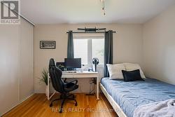 Bedroom 2 - 
