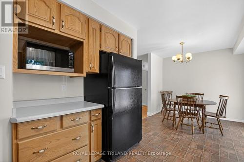 7 Thompson Avenue, St. Thomas, ON - Indoor