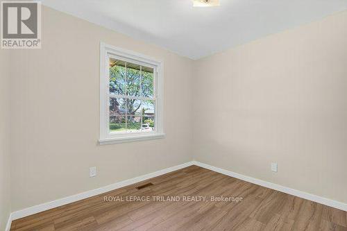 7 Thompson Avenue, St. Thomas, ON - Indoor Photo Showing Other Room