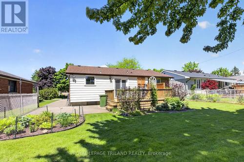 7 Thompson Avenue, St. Thomas, ON - Outdoor With Deck Patio Veranda