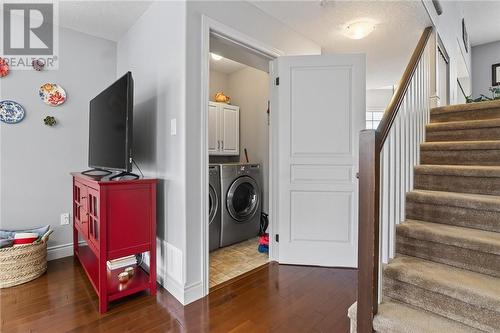 3 Silverberry, Lively, ON - Indoor