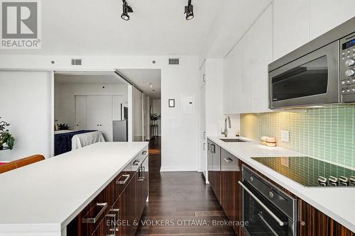 513 - 300 Lisgar Street, Ottawa, ON - Indoor Photo Showing Kitchen With Upgraded Kitchen