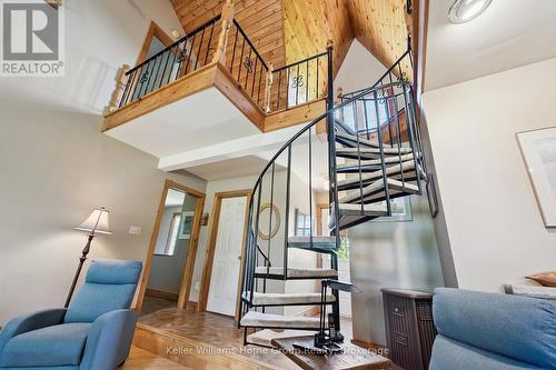 996 Scotland Street, Centre Wellington (Fergus), ON - Indoor Photo Showing Other Room
