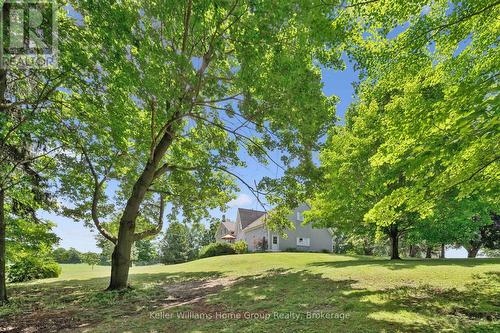 996 Scotland Street, Centre Wellington (Fergus), ON - Outdoor