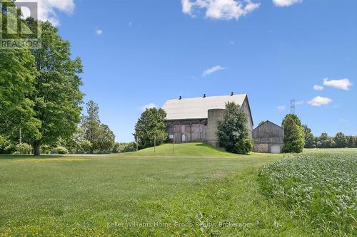 996 Scotland Street, Centre Wellington (Fergus), ON - Outdoor